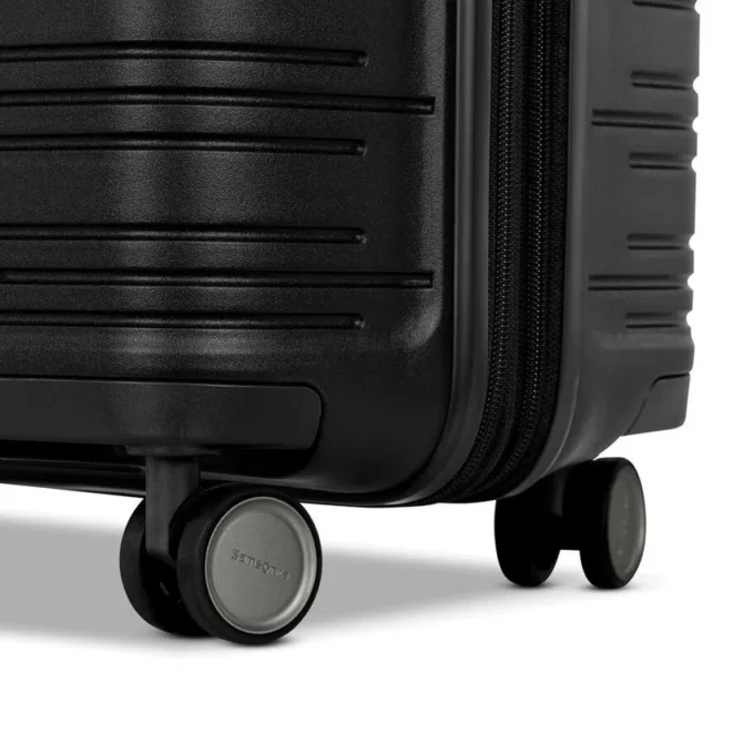 Elevation™ Plus hardside håndbagage Elevation™ Plus hardside håndbagage