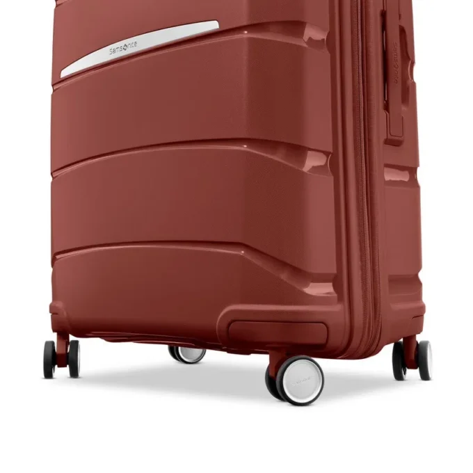 Outline Pro Medium Spinner Outline Pro Medium Spinner