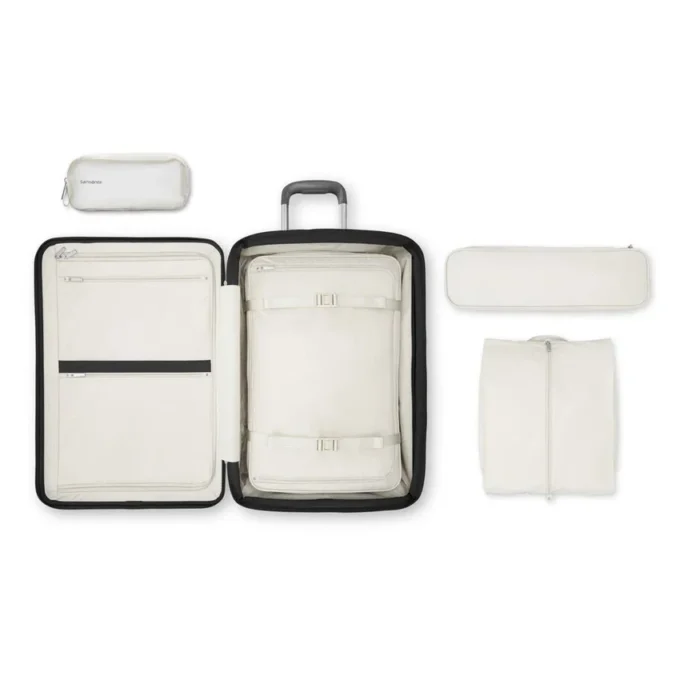 Silhouette 18 hardside medium spinner