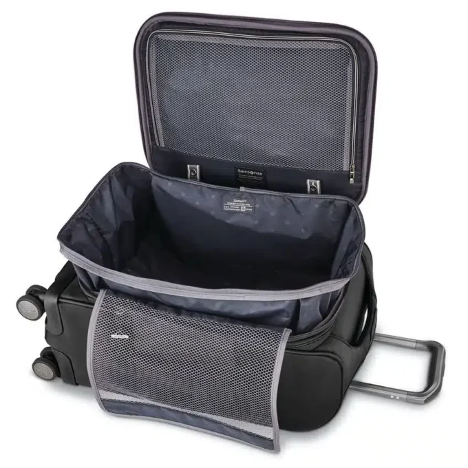 Theorym softside medium spinner Theorym softside medium spinner